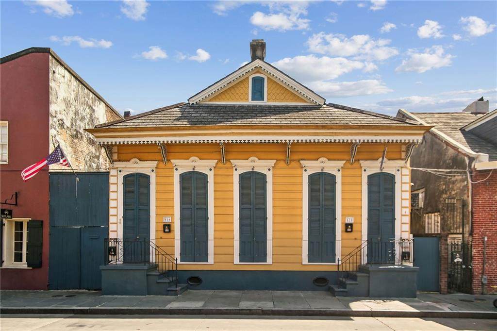 816 St Ann Street - Photo 1