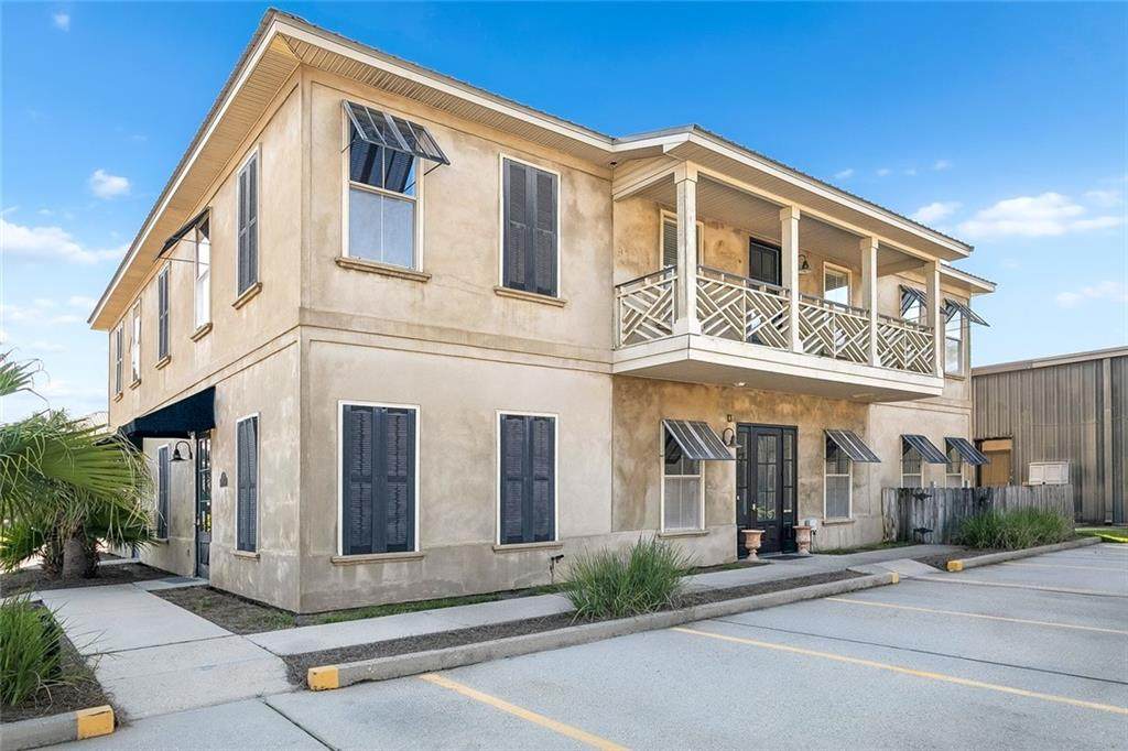 https://bt-photos.global.ssl.fastly.net/neworleans/orig_boomver_1_2569068-2.jpg