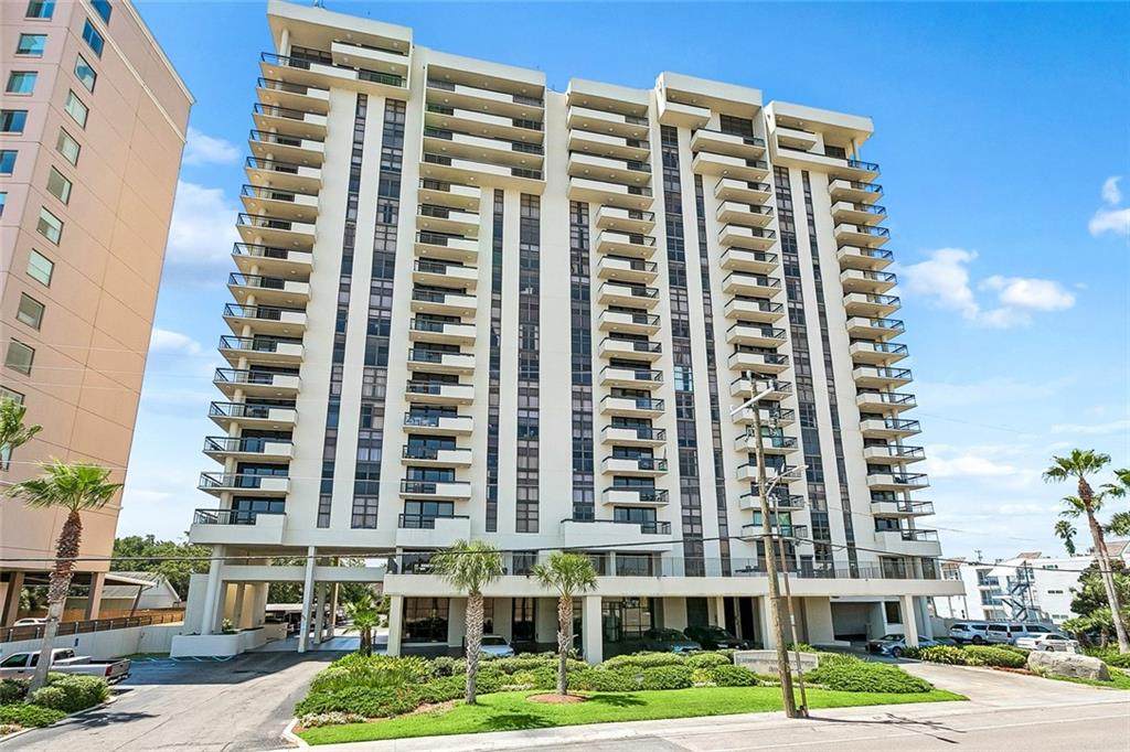 300 Lake Marina Avenue - Photo 1