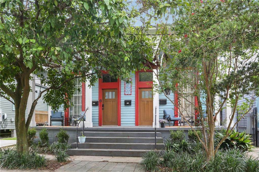 814 Austerlitz Street - Photo 1