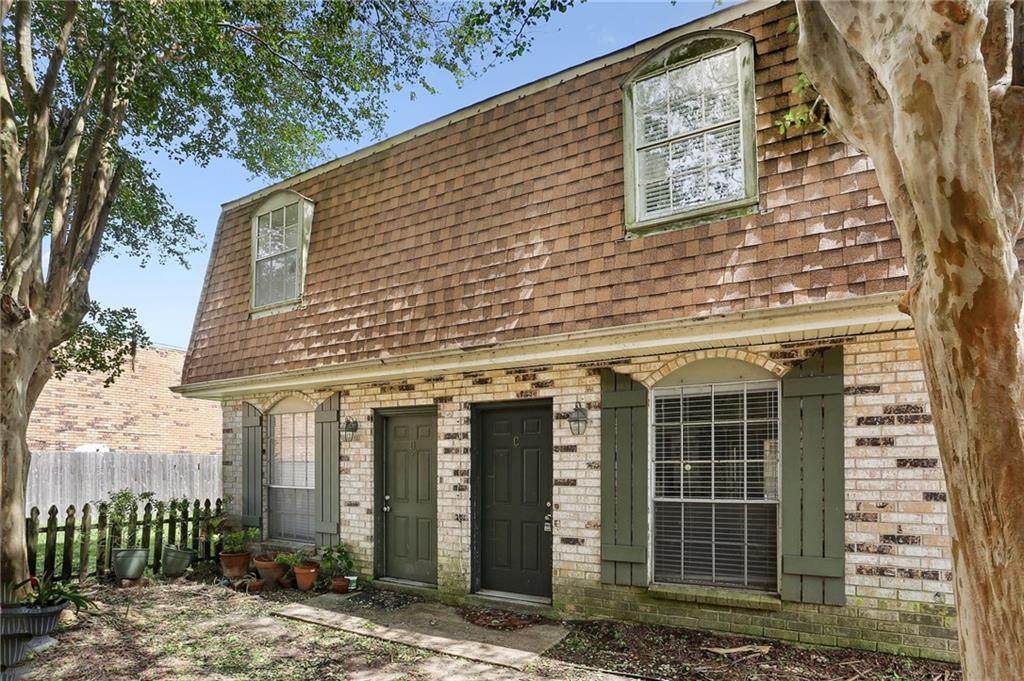 3009 9TH Street - Photo 1