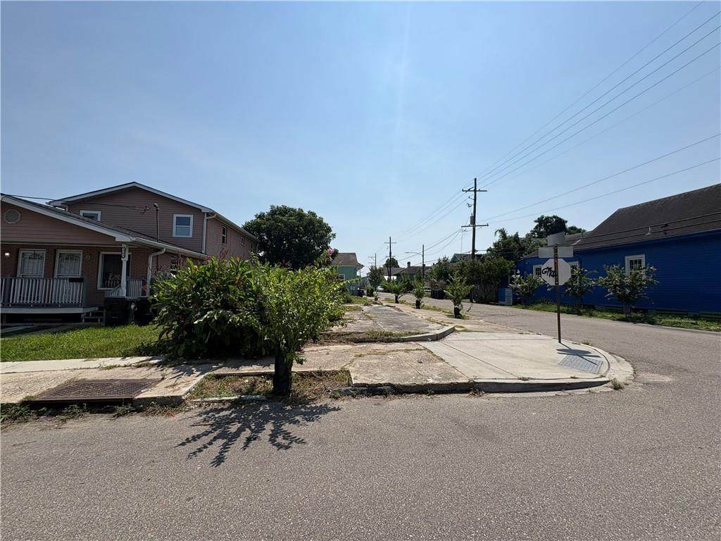 https://bt-photos.global.ssl.fastly.net/neworleans/orig_boomver_1_2569782-2.jpg