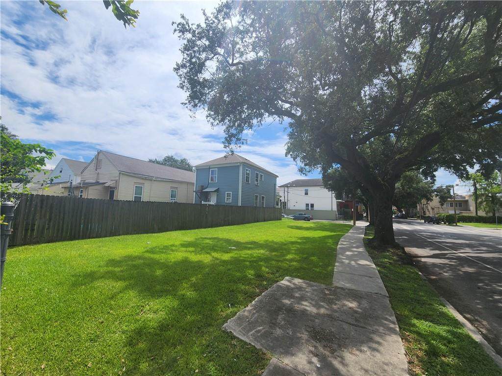 https://bt-photos.global.ssl.fastly.net/neworleans/orig_boomver_1_2569821-2.jpg