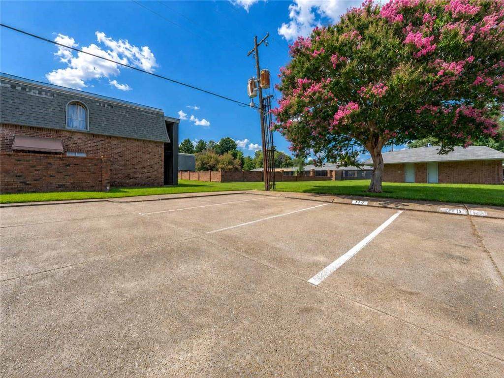 https://bt-photos.global.ssl.fastly.net/neworleans/orig_boomver_1_2570051-2.jpg