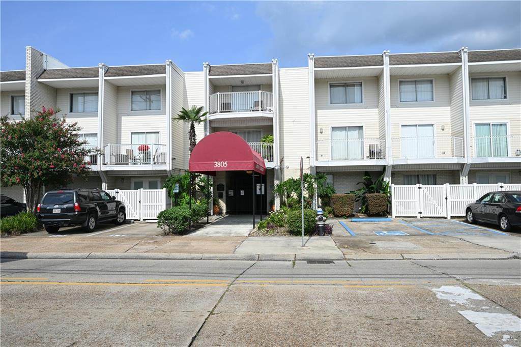 3805 Houma Boulevard - Photo 1