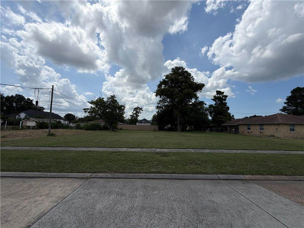 70 Patterson Drive - Photo 1