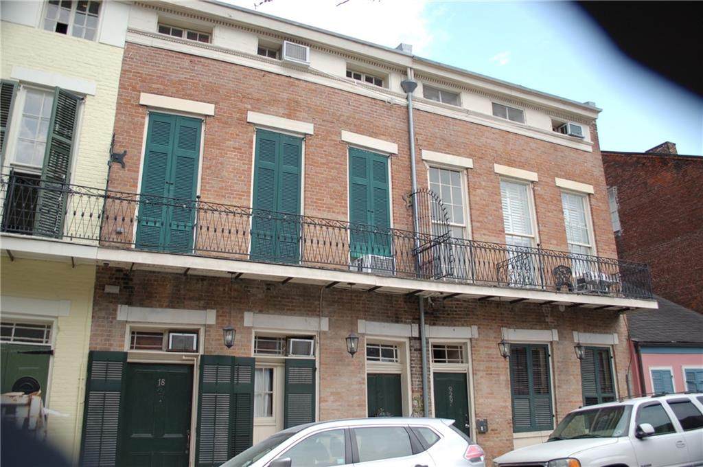 929 Dumaine Street - Photo 1