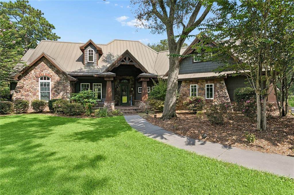 333 Chinawood Drive - Photo 1