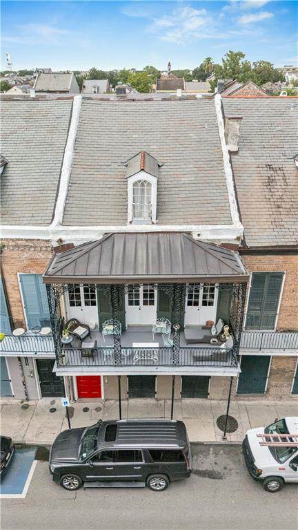 1135 Royal Street - Photo 1