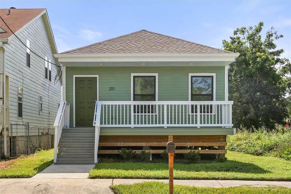 2111 Forstall Street - Photo 1