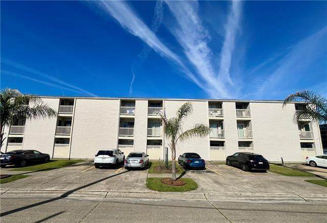 2330 Edenborn Avenue - Photo 1