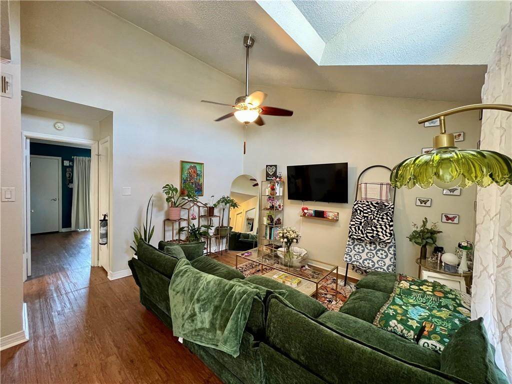 https://bt-photos.global.ssl.fastly.net/neworleans/orig_boomver_1_2574041-2.jpg