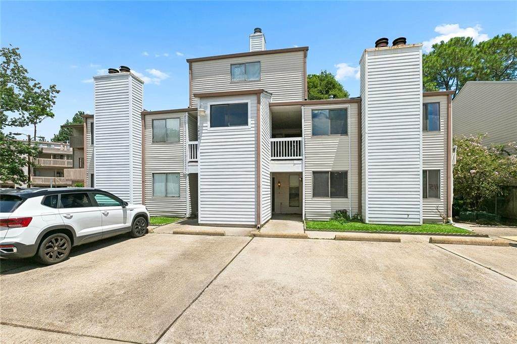 2828 Steamship Circle - Photo 1