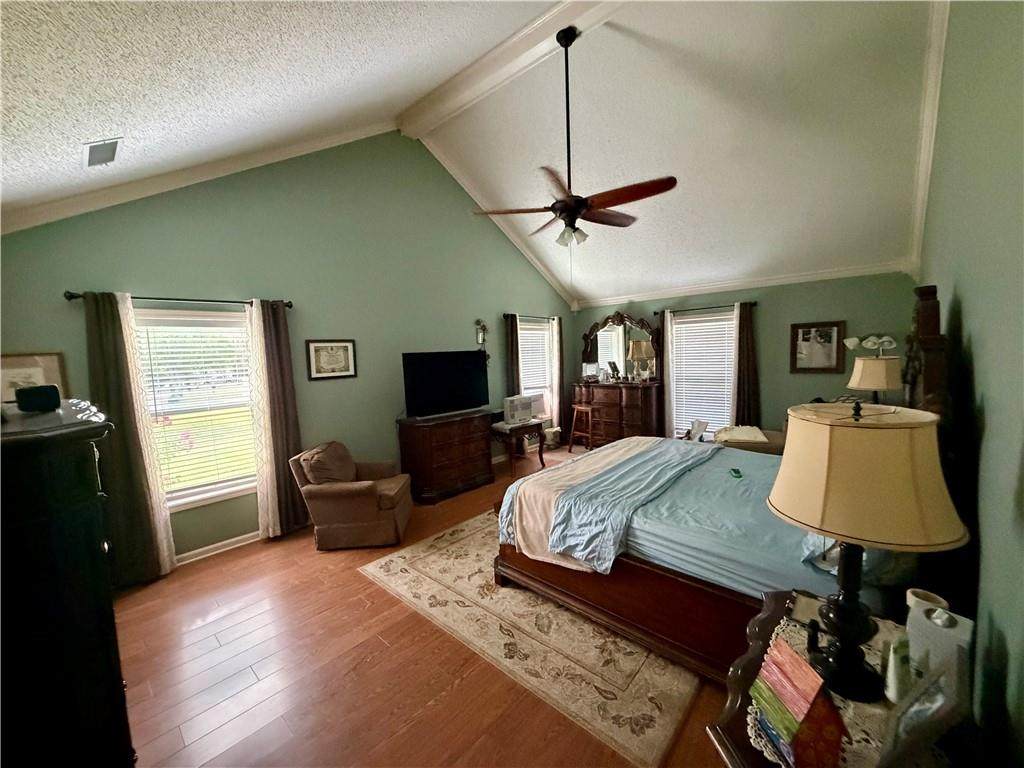 https://bt-photos.global.ssl.fastly.net/neworleans/orig_boomver_1_2574435-2.jpg