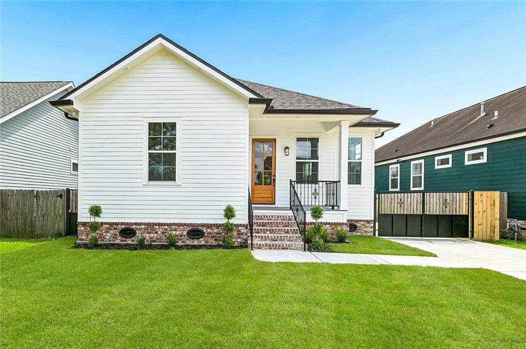 129 Seal Drive - Photo 1