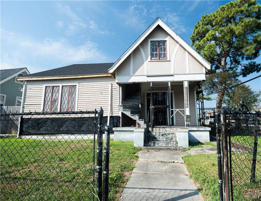9130 Apple Street - Photo 1