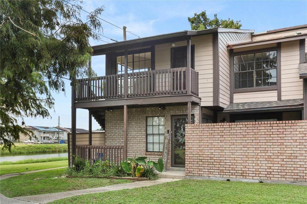 714 Fairfax Drive - Photo 1