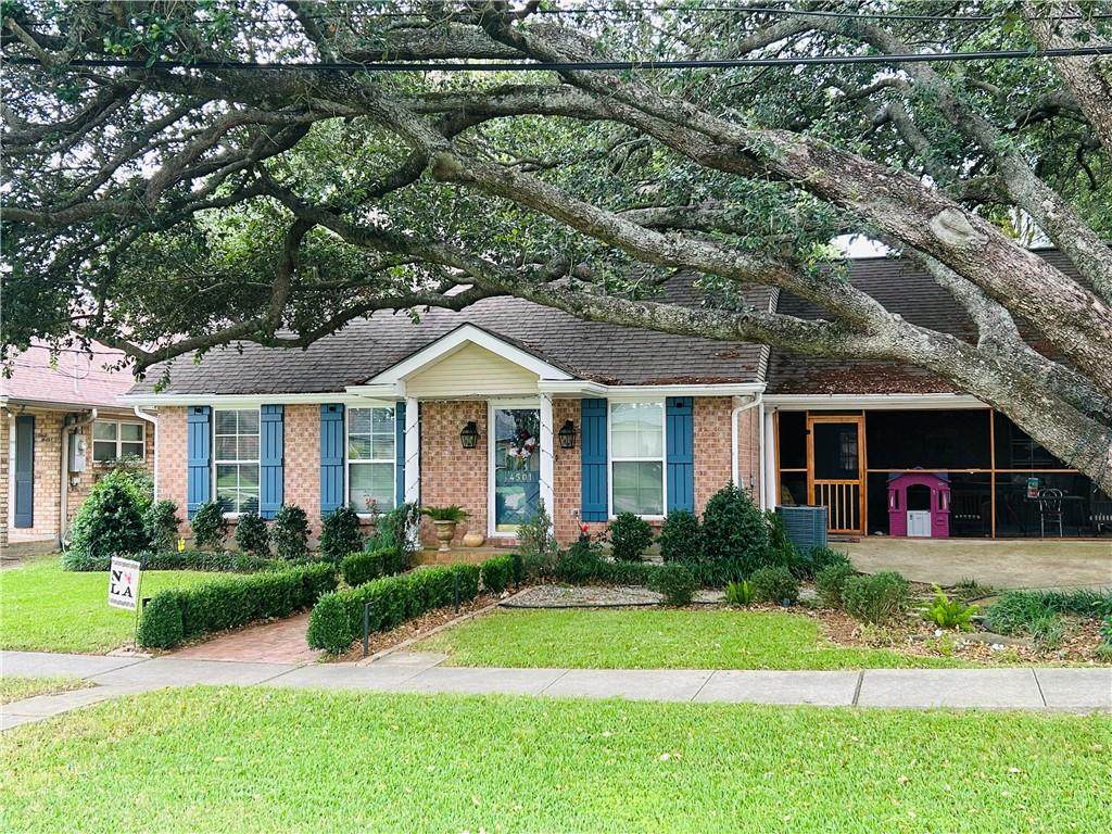 4501 Kent Avenue - Photo 1