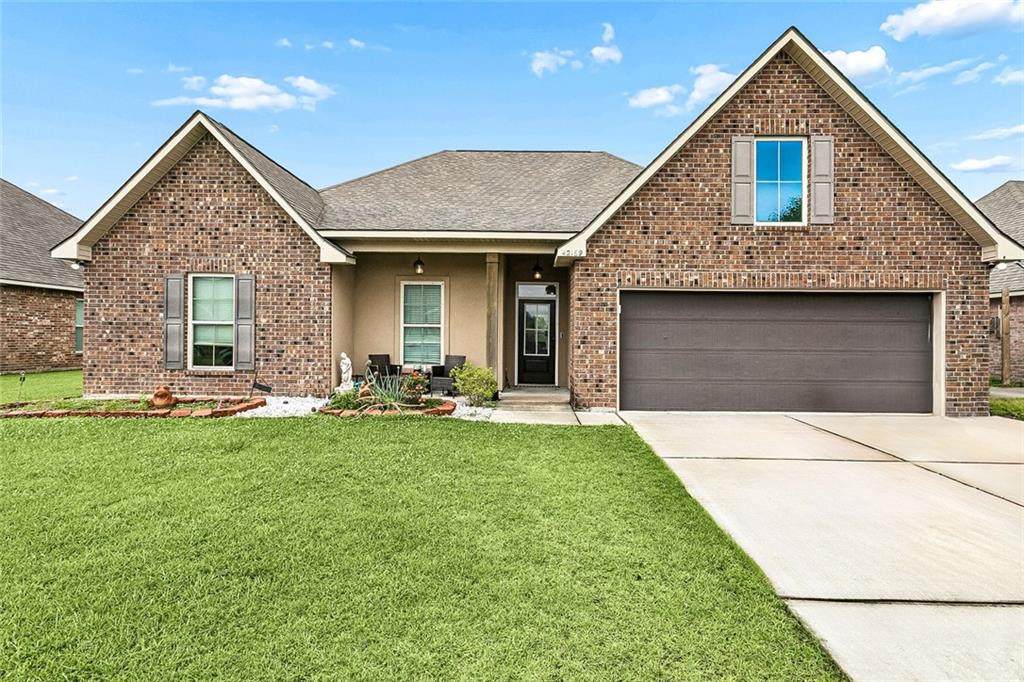 42169 Broderick Avenue - Photo 1