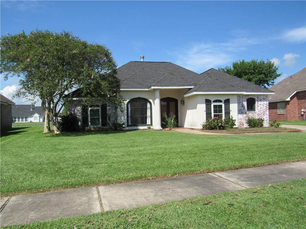120 Oak Moss Drive - Photo 1