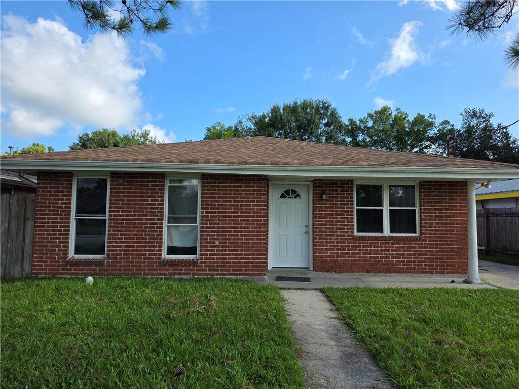 2732 Reunion Drive - Photo 1