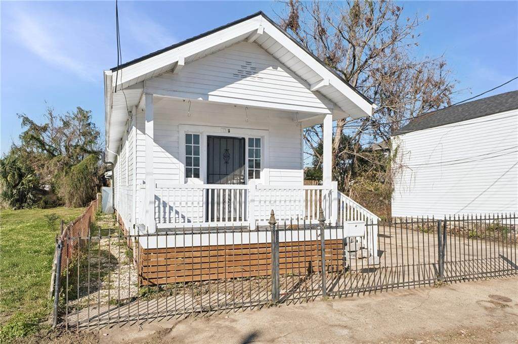 2061 Miro Street - Photo 1
