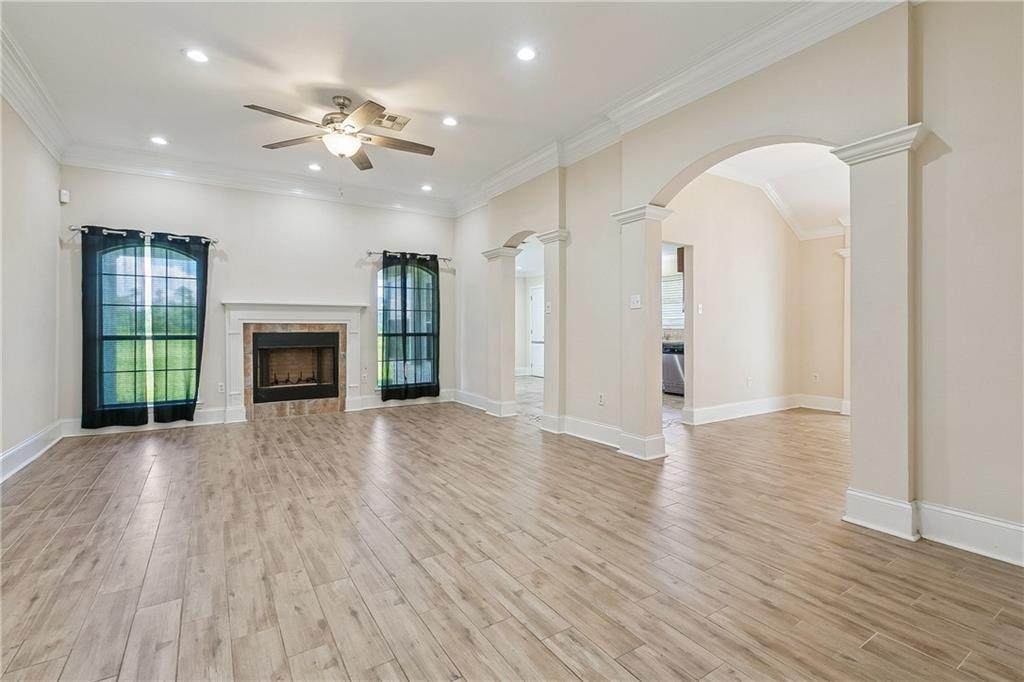 https://bt-photos.global.ssl.fastly.net/neworleans/orig_boomver_1_2577423-2.jpg