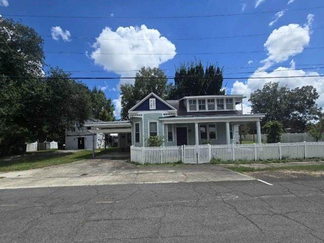 604 Lewis Street - Photo 1