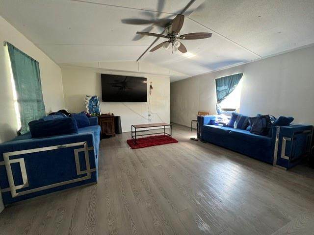 https://bt-photos.global.ssl.fastly.net/neworleans/orig_boomver_1_2580111-2.jpg