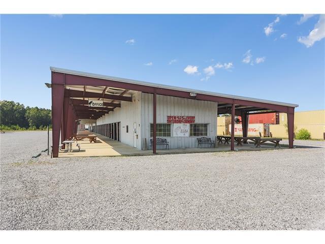 18080 I-12 Service Road - Photo 1