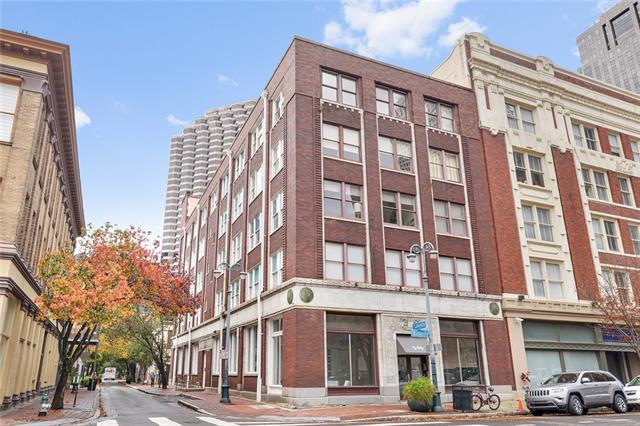 909 Lafayette Street - Photo 1