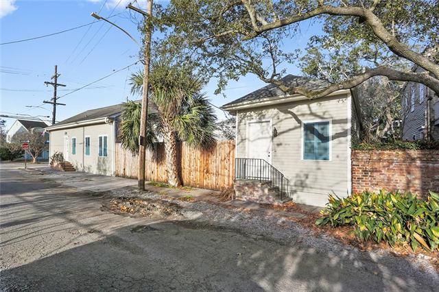 1637 Harmony Street - Photo 1