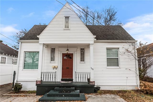 509-511 Ridgelake Drive - Photo 1