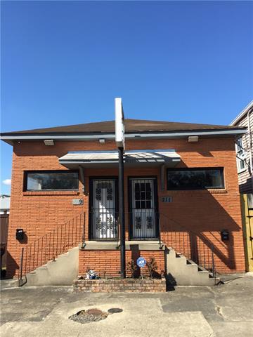 209-11 Jefferson Davis Parkway - Photo 1