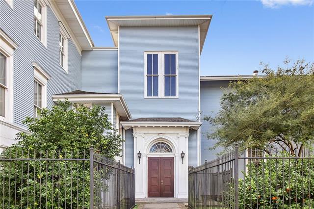 4716 Annunciation Street - Photo 1