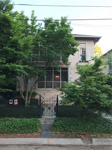 6028-30 Benjamin Street - Photo 1