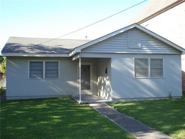 3121 39TH Street - Photo 1