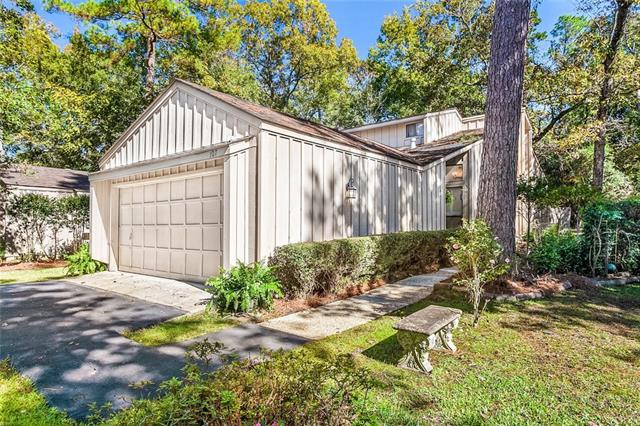 107 Catalpa Lane - Photo 1