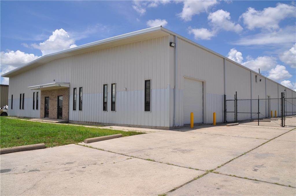 172 Harbor Cr. Circle - Photo 1