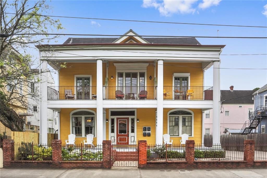 1722 Jackson Avenue - Photo 1
