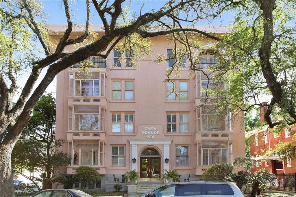 4900 St Charles Avenue - Photo 1