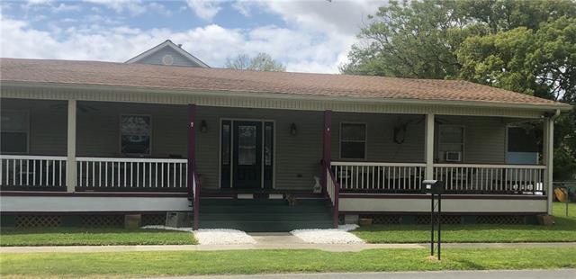 7228 Janssen Street - Photo 1