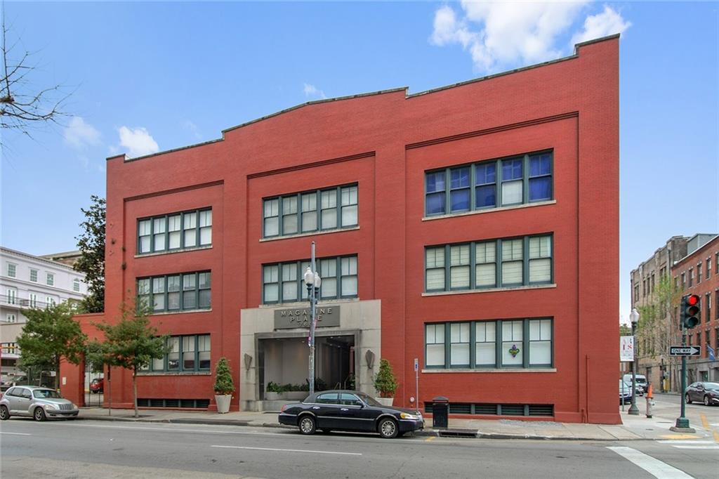 760 Magazine Street - Photo 1