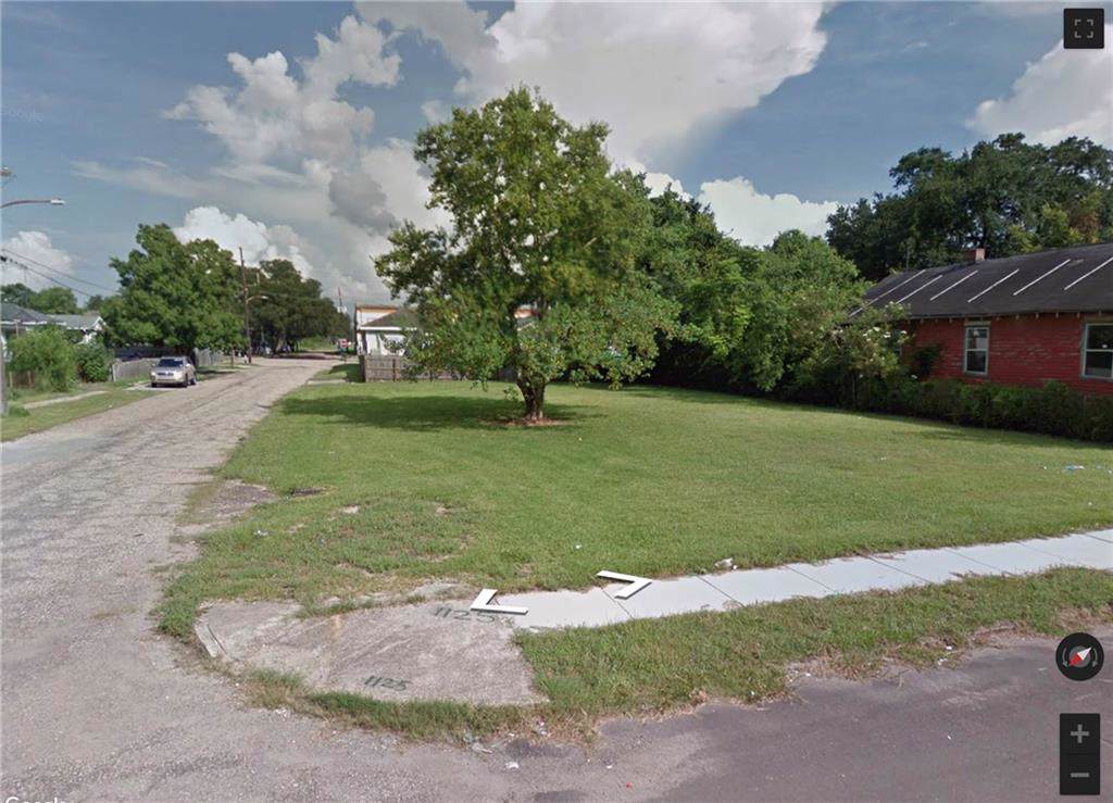 1201-1211 Gordon Street - Photo 1