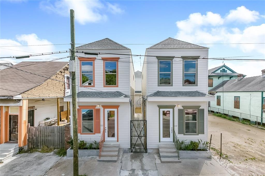 1327 Frenchmen Street - Photo 1
