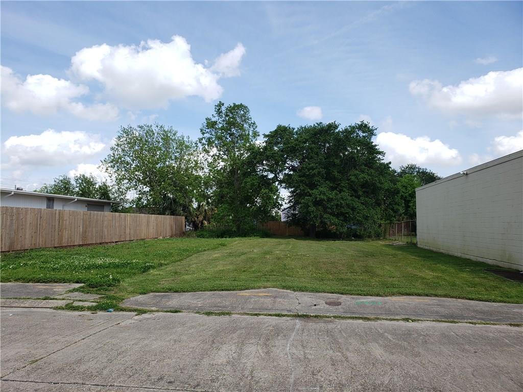 2329 Port Street - Photo 1