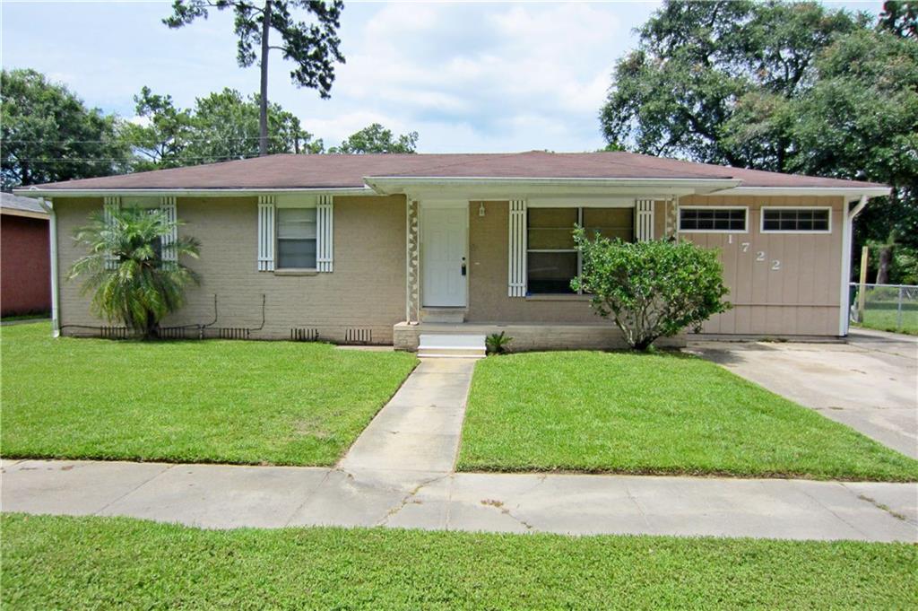 1722 Sullivan Drive - Photo 1