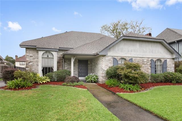 45 Yellowstone Drive - Photo 1