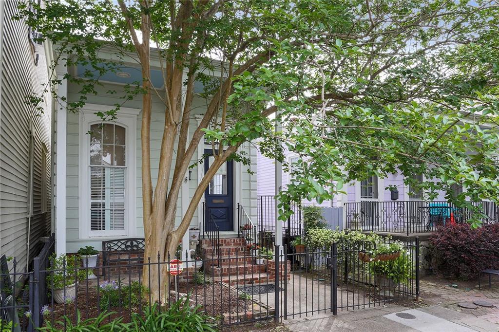 1533 Conery Street - Photo 1
