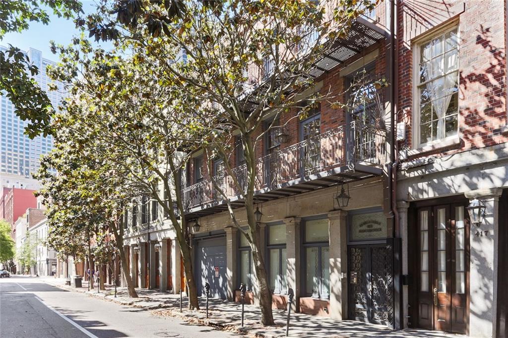 423 Gravier Street - Photo 1